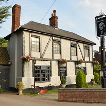 The King William IV Bed & Breakfast รอยสตัน ภายนอก รูปภาพ