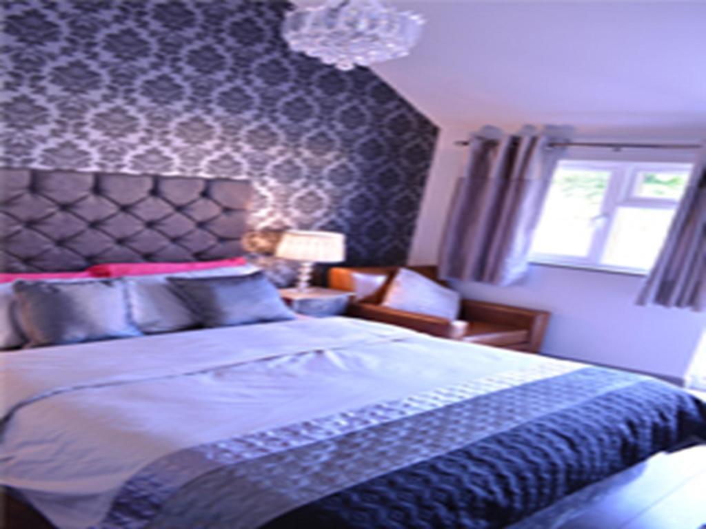 The King William IV Bed & Breakfast รอยสตัน ห้อง รูปภาพ